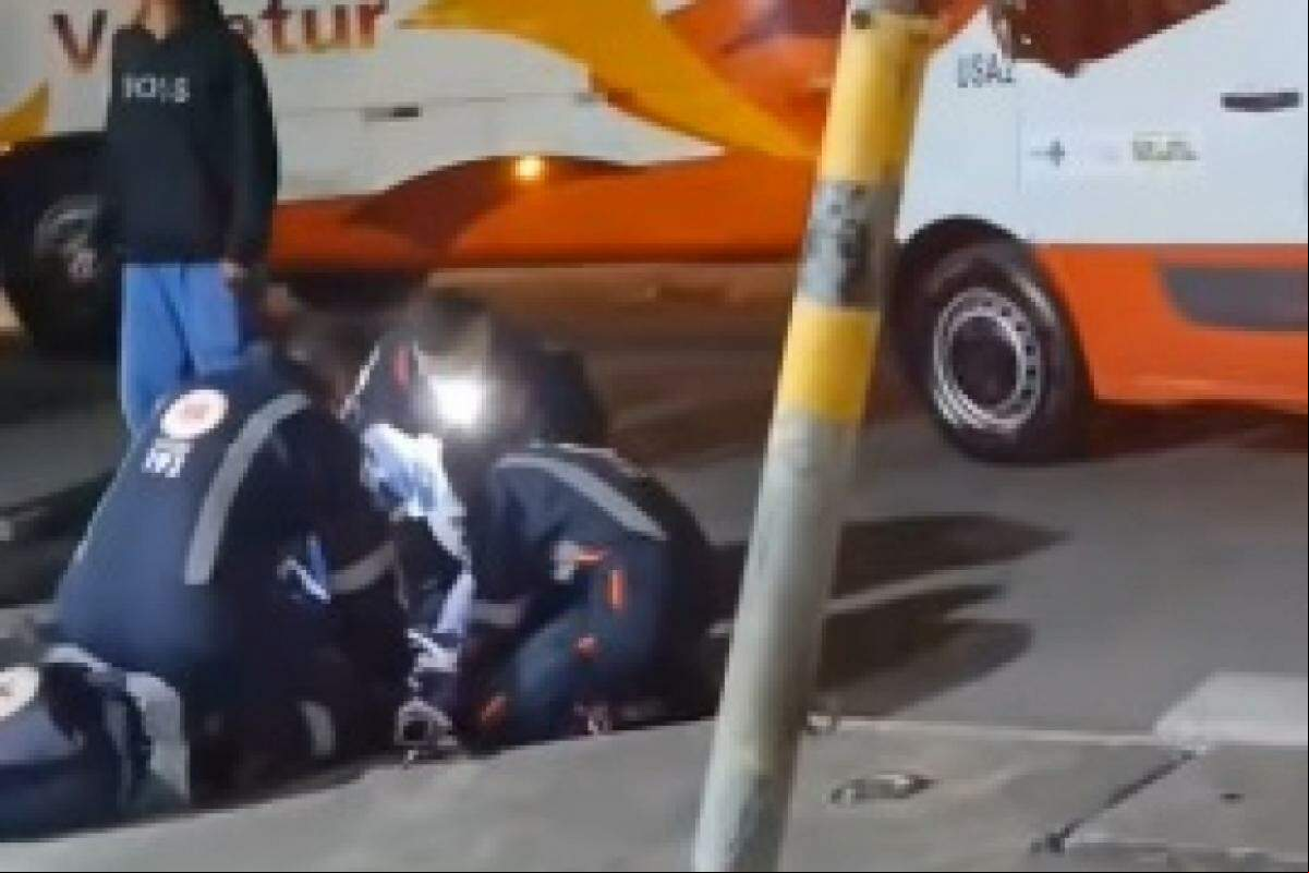Socorristas do Samu atendem vítimas